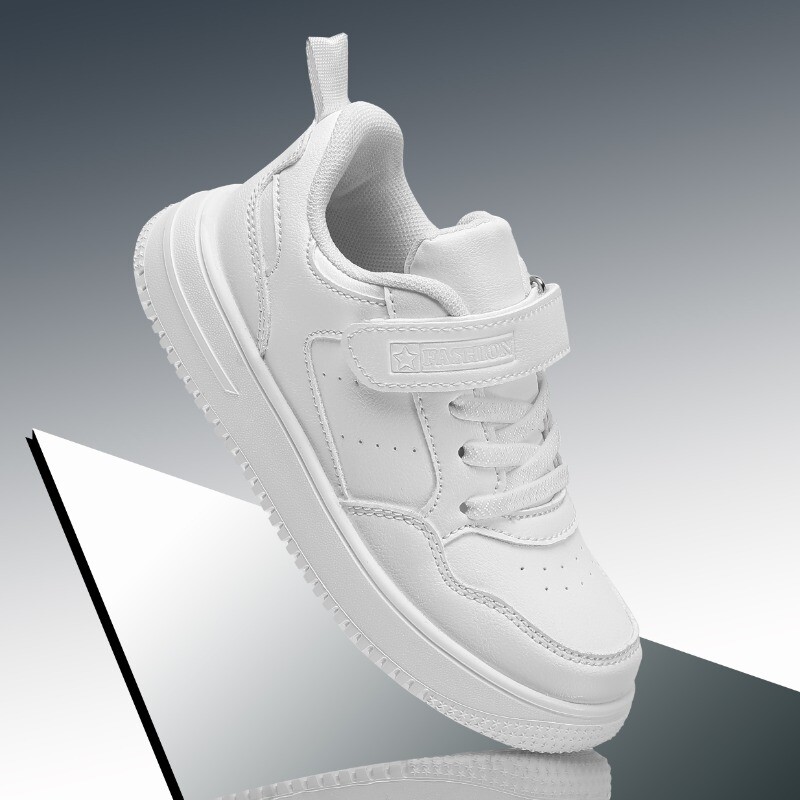 Nauji laisvalaikio odiniai sportbačiai vaikams Vienspalviai madingi riedlenčių batai vaikams Patogūs žemi sportbačiai berniukams