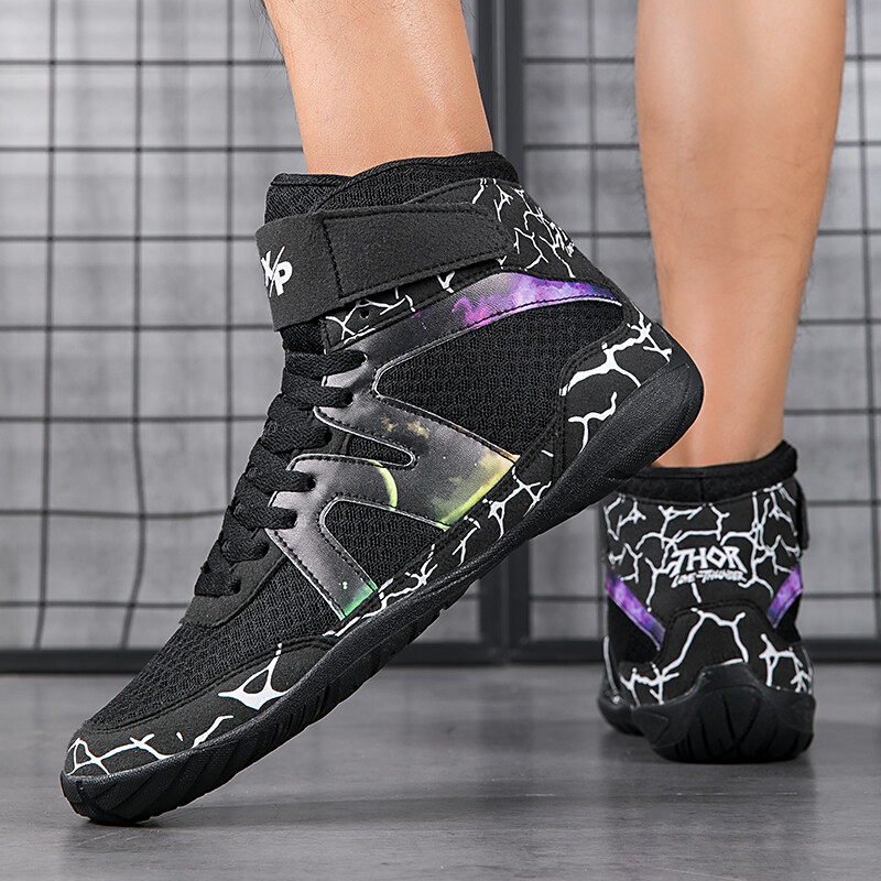 Tenisice za boks Muške visokokvalitetne boksačke tenisice za hrvanje Indoor Mekani potplat Profesionalne prozračne čizme za trening