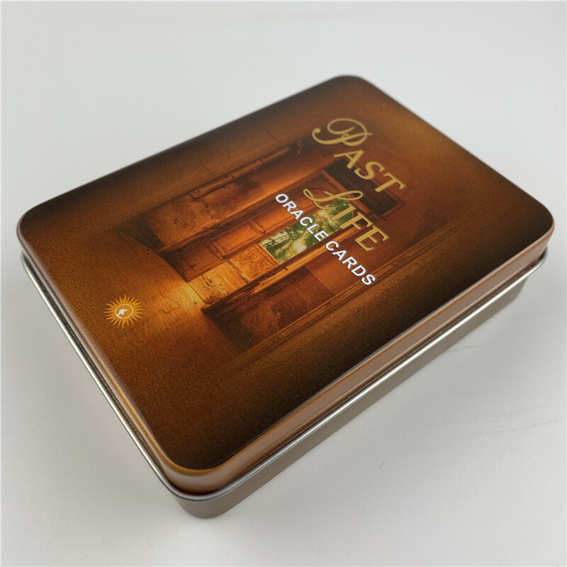 Metāla kaste, zelta zeltīts izdevums Pagātnes dzīves Orākula kāršu zīlēšanas klājs ar papīra ceļvedi Angļu klasiskās Taro galda spēles