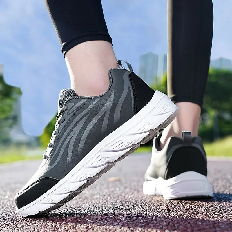 Pánske športové bežecké topánky, jarné a jesenné, ležérne, skákacie, lacné, výpredaj, kórejské, štýlové, na chôdzu, ľahké, vo výpredaji