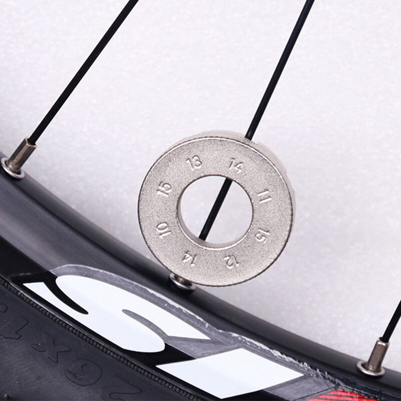 Ključ za žbice za bicikl Metalni prijenosni 8-smjerni ključ za podešavanje bicikala Ključ za naplatak Ključ za popravak bradavice Podešavanje zatezač