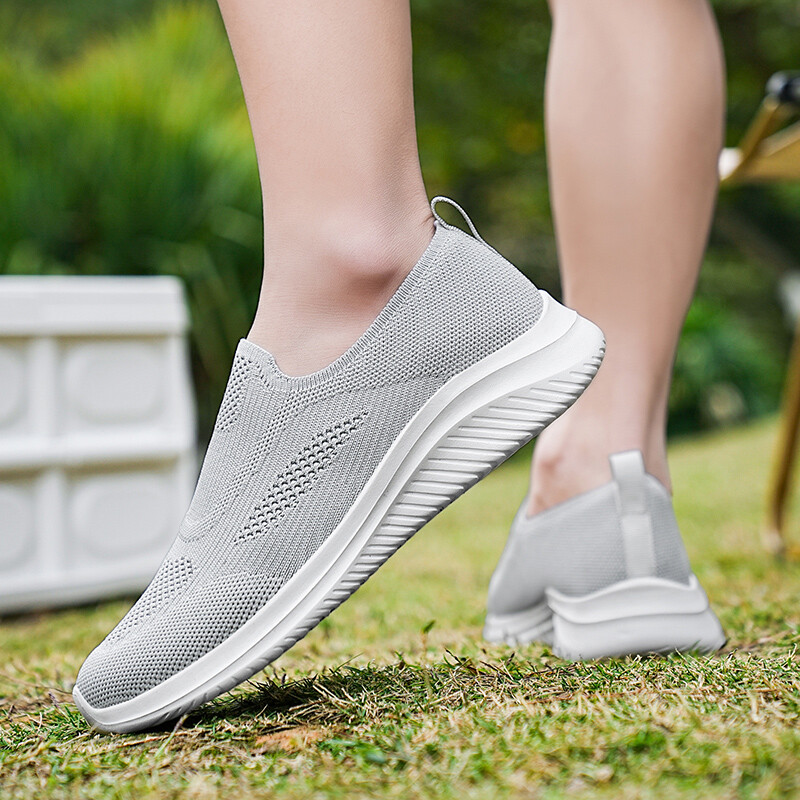 Velike veličine 39-48 Muške natikače Sportske tenisice Lagane prozračne mrežaste muške tenisice Obuća za trčanje Tenis Masculino