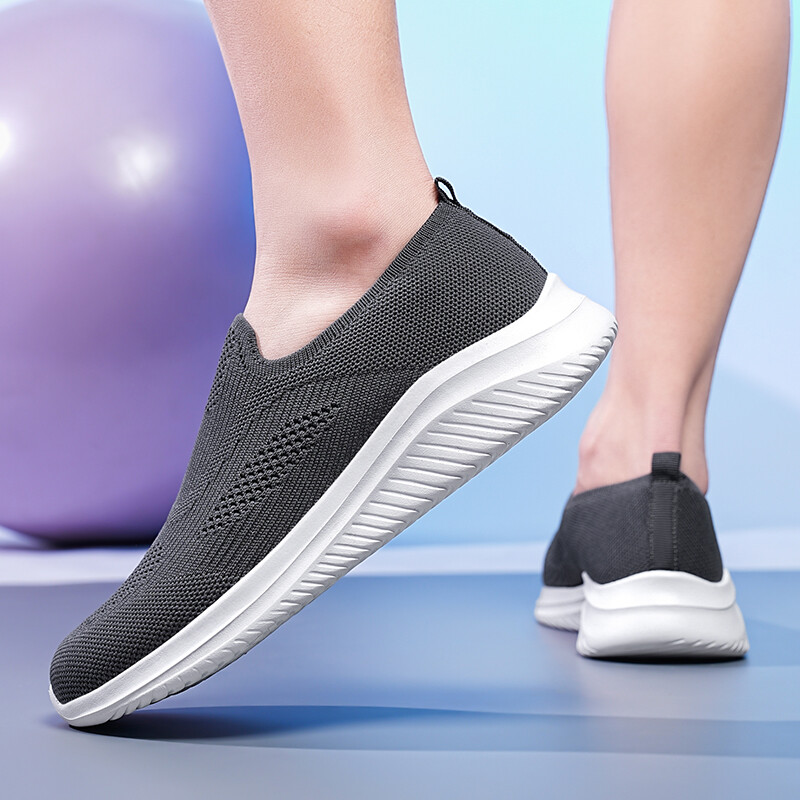 Velike veličine 39-48 Muške natikače Sportske tenisice Lagane prozračne mrežaste muške tenisice Obuća za trčanje Tenis Masculino