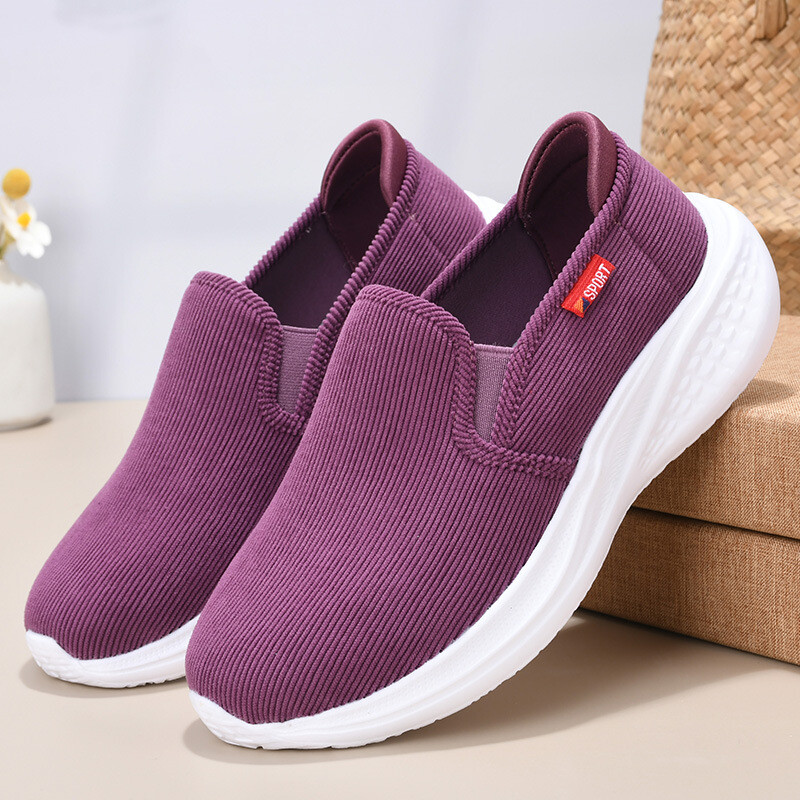 Tradičné pekinské látkové topánky pre ľudí stredného veku, ľahké turistické topánky, módne všestranné ležérne športové topánky