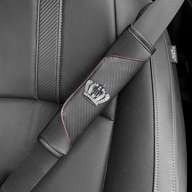 Prekogranična e-trgovina automobil kožni tepih od karbonskih vlakana kruna jastučić za rame sigurnosni pojas ručna kočnica