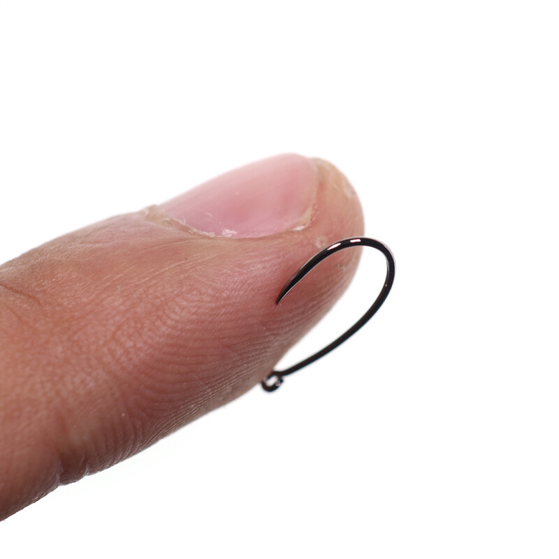 ICERIO 30PCS Black Nikel Curved Nymph Shrimp Scud Caddis Pupa Udica za vezanje muha Standardna češka udica s ravnim okom