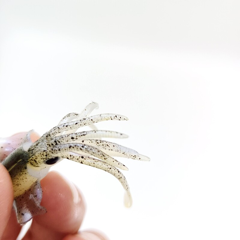 DUODUOYU 1 ks mini mäkká rybárska návnada na chobotnice 6 cm 2 g svietiace UV jigy na chobotnice pre sladkovodný rybolov, návnada, wobler, rybárske potreby