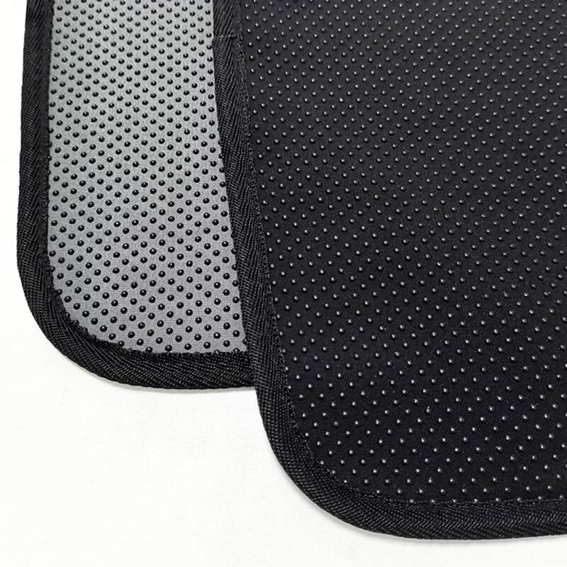 Keeglipallirätik Mikrokiust keeglipallipuhastusrätik EZ Grip Dots`iga keeglirätik, mis pühib keeglilt puhtaks mustuse ja õli