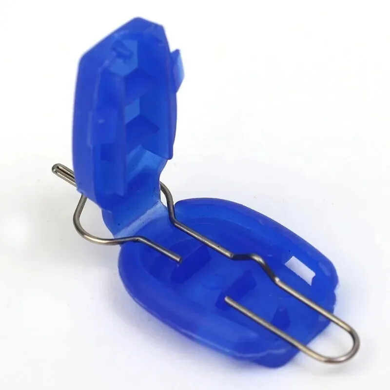 10Pcs/lot Nosač strune za pecanje Kopča Čep Stezaljka za držač za kolut za bacanje mamaca Pribor za pecariju Pribor za pecariju