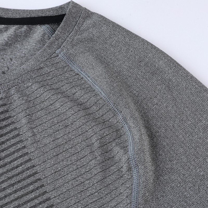 Muški printovi dugih rukava Ležerne sportske brzosušeće majice za trčanje Prozračna sportska odjeća za teretanu Visokokvalitetne duge majice za vježbanje