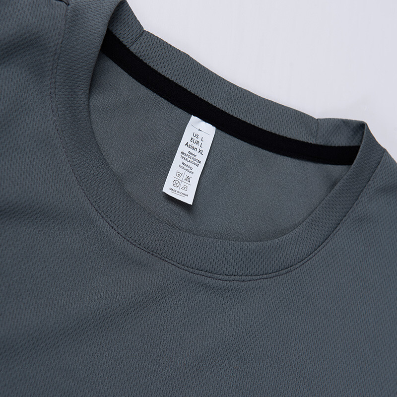 Prilagodite LOGO Prozračne majice za trčanje Muške majice Brzosušeće majice kratkih rukava Majica za fitness u teretani Reflektirajuće trake Sportska odjeća