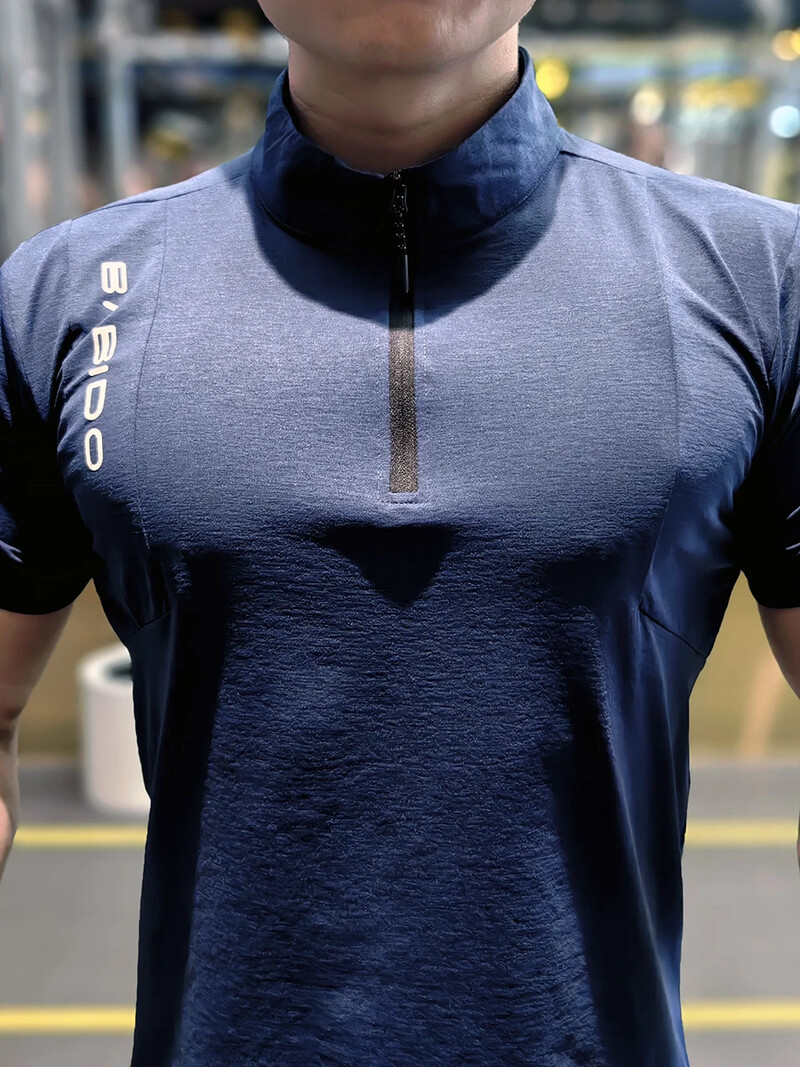Vīrieši Fitness Sports T-krekls Kultūrisms Treniņš Apģērbs Sporta zāle Skriešana Īsām piedurknēm Tkrekli Muskuļu Fit Tops Ātri Dry Rashguard