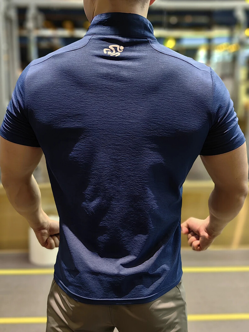 Vīrieši Fitness Sports T-krekls Kultūrisms Treniņš Apģērbs Sporta zāle Skriešana Īsām piedurknēm Tkrekli Muskuļu Fit Tops Ātri Dry Rashguard