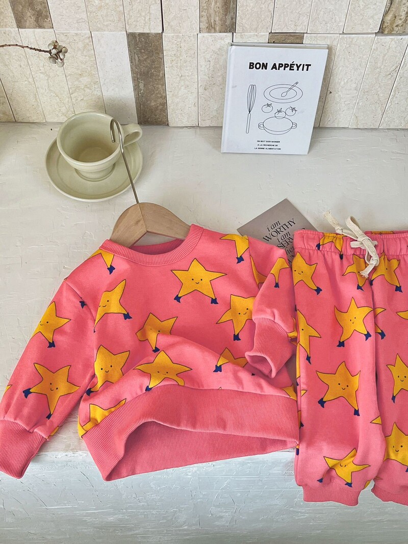 Vaikiški megztiniai 2024 m. Rudens ilgomis rankovėmis mergaičių megztiniai megztiniai Animaciniai filmukai spausdinti medvilniniai vaikų sportiniai megztiniai viršutiniai drabužiai