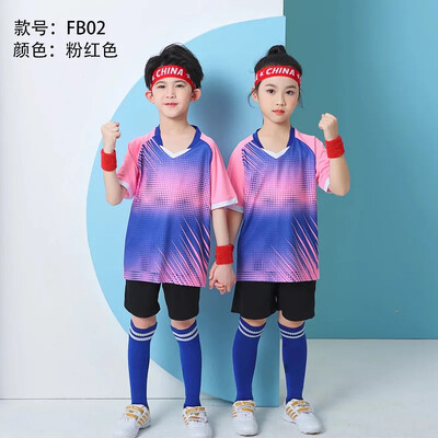 Šarena i udobna nogometna uniforma za aktivnu djecu i mlade nogometni komplet za treniranje s brzosušećim i prozračnim materijalom