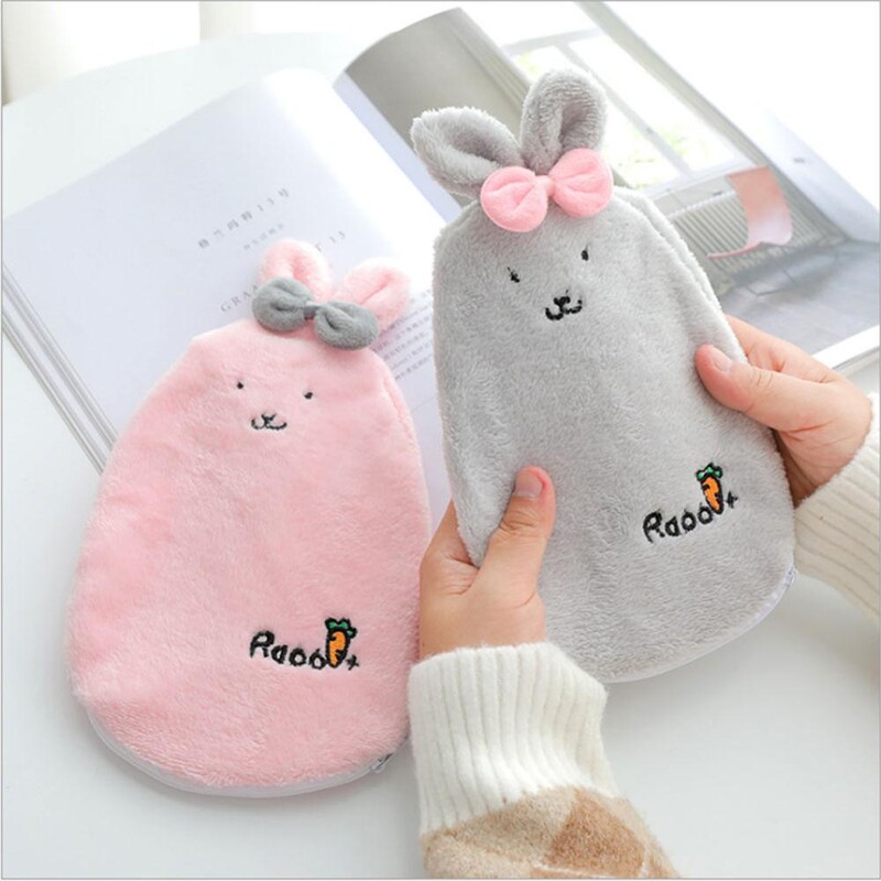 1 gab Atkārtoti lietojams Cute Rabbit PVC stresa sāpju mazināšanas karstā ūdens pudeles maisiņš ar mīkstu, mājīgu vāku ziemas silts karstums roku sildītājs