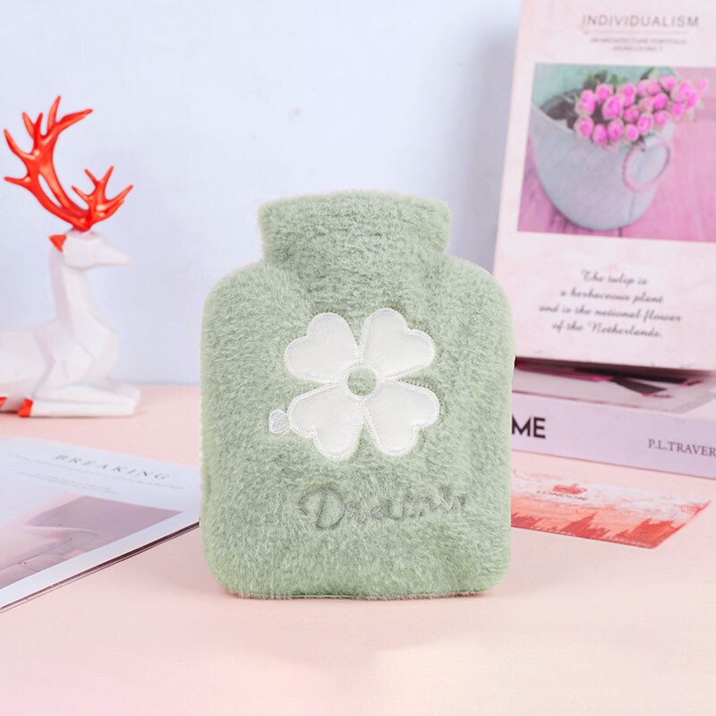 1 kom termofora 500 ml vode punjena zimska PVC zadebljana prijenosna topla studentska grijalica za ruke Plišana mini vrećica za toplu vodu