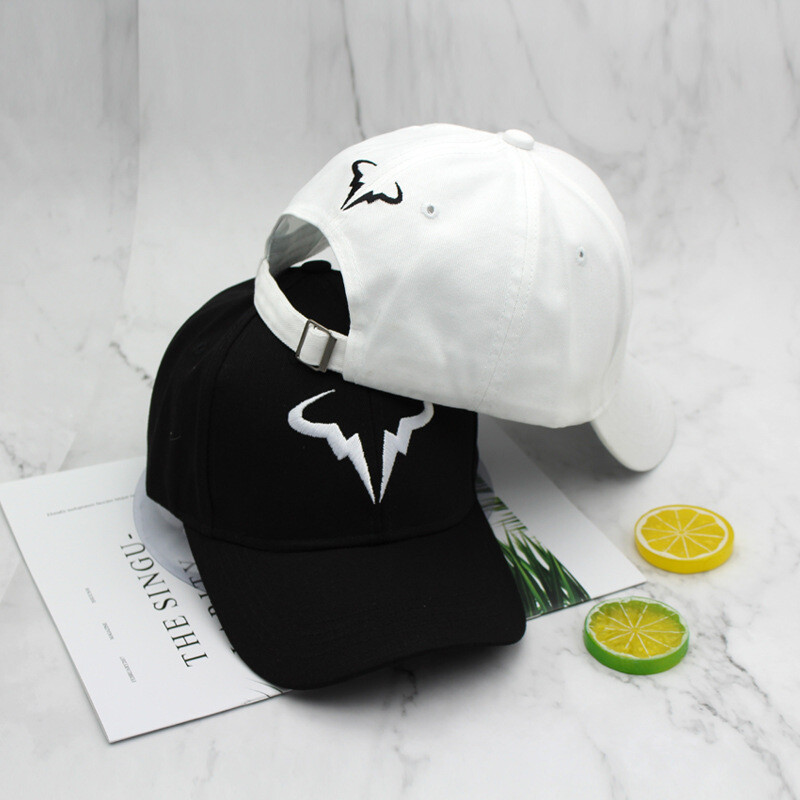 Népszerű sapka, Nadal baseball sapka, koreai változat, univerzális tehénfej hímzés, férfiak és nők, alkalmi napkalap