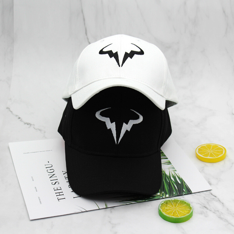 Népszerű sapka, Nadal baseball sapka, koreai változat, univerzális tehénfej hímzés, férfiak és nők, alkalmi napkalap