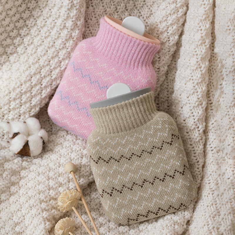 Šildantis silikoninis karšto vandens butelio maišelis su megztu dangteliu Karščio ir šalčio terapija nugaros skausmo dovana merginai mamai tėvui