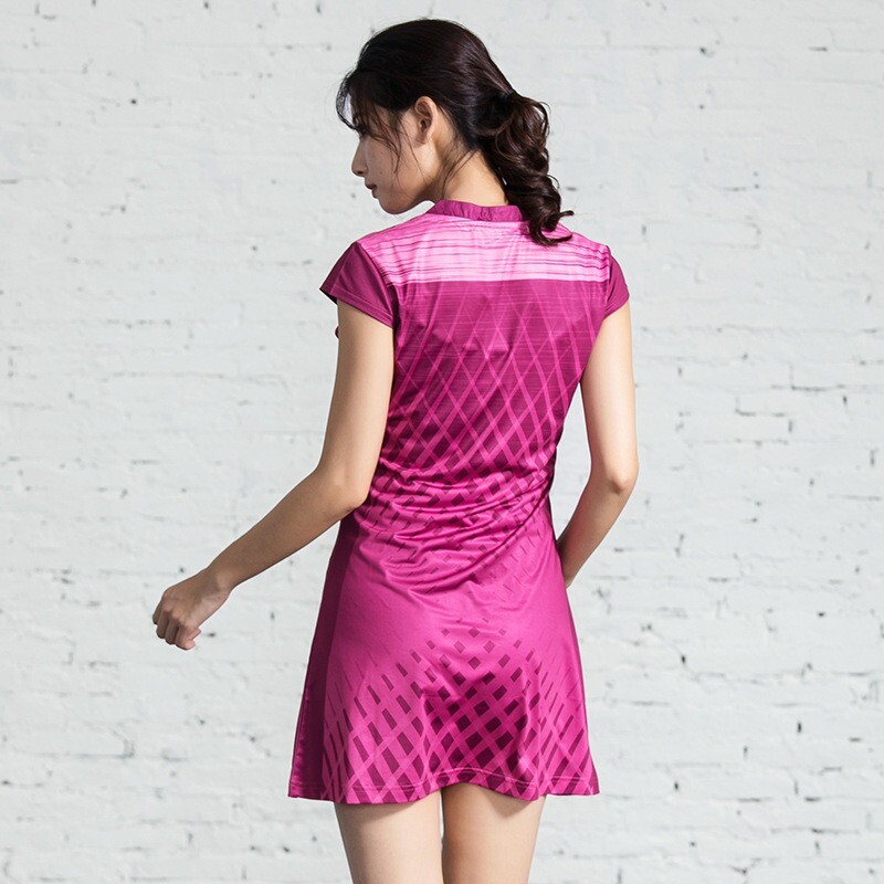 Ženska teniska badminton sportska mini haljina koja se brzo suši, prozračna modna uska haljina s V-izrezom i kratkim rukavima, joga golf, šorts haljina