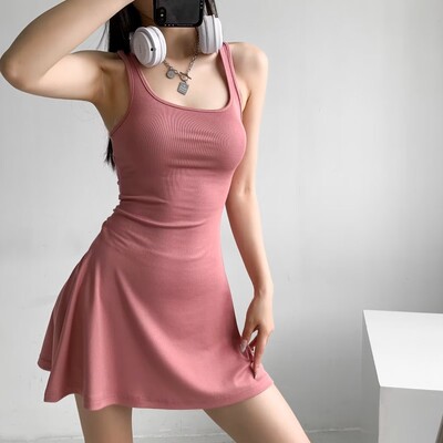 Sportska haljina na tregere u europskom i američkom stilu, ženska ljetna vruća djevojka, seksi lijepa teniska kratka suknja a-kroja