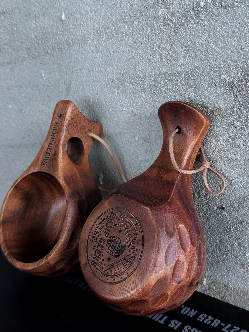 CAMPGEEKS Drevený hrnček na outdoorové kempovanie, fínsky hrnček v severskom štýle s drevorezbou a rúčkou, BC kávový hrnček