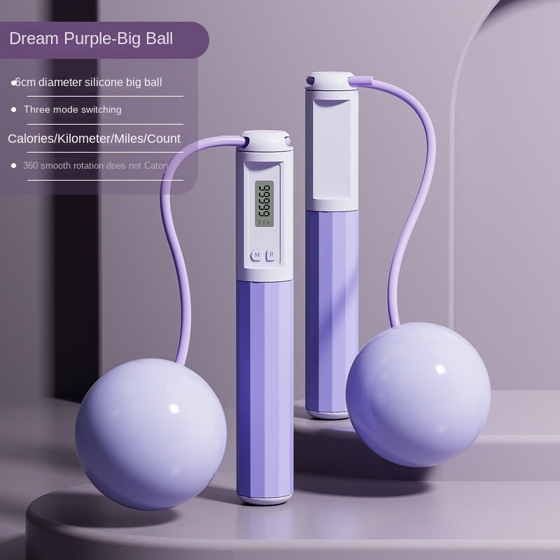 Jednostavno i praktično uže za preskakanje odraslih s bežičnim brojanjem (s loptom)