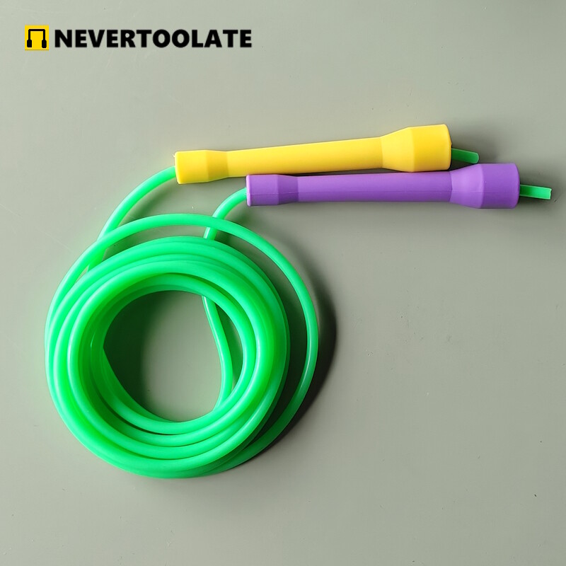 Celková dĺžka lana 3,5 metra (rozteč 3,2 m) 5,3 mm PVC LANO RÚČKA CC švihadlo rýchlostné lano fitness