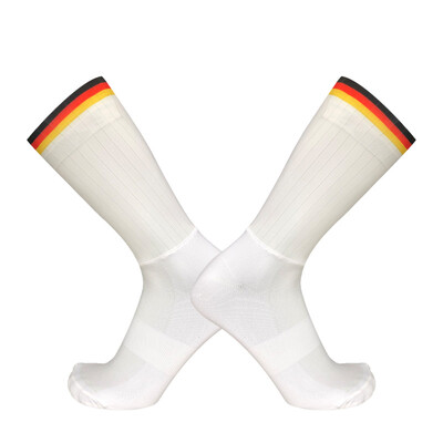 Nové letné priedušné cyklistické ponožky pre mužov, protišmykové, bezšvové, aerodynamické, odolné voči opotrebovaniu, cestné, Calcetines Ciclismo