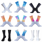 2024 Nové letné profesionálne športové cyklistické ponožky pre mužov a ženy, priedušné cestné bicykle, outdoorové športové pretekárske ponožky