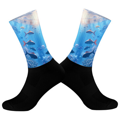 2024 Nové letné profesionálne športové cyklistické ponožky pre mužov a ženy, priedušné cestné bicykle, outdoorové športové pretekárske ponožky