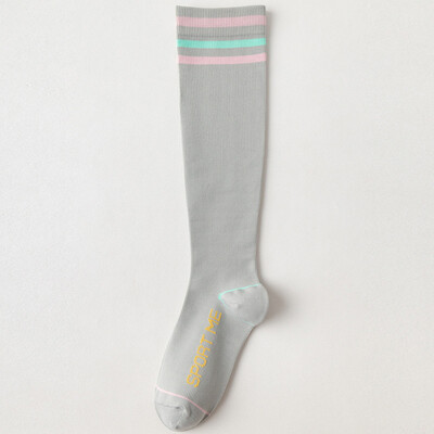 Kompresijske čarape za žene Profesionalni sport Fitness Trčanje Biciklizam Ženske čarape Visoko elastične prozračne duge čarape za oblikovanje