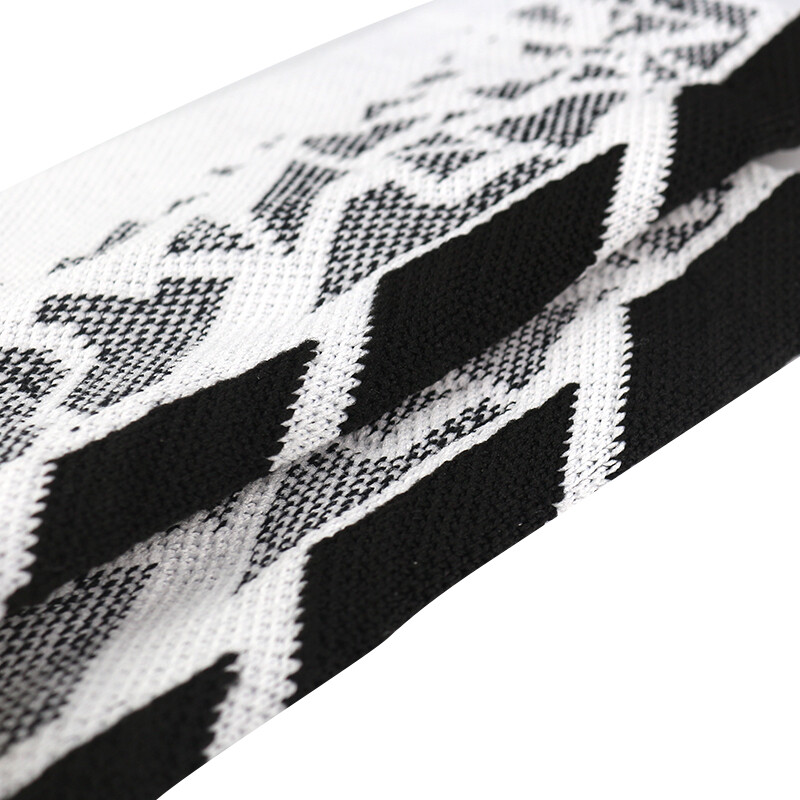 Противоплъзгащи се тренировъчни чорапи Футболен Баскетбол Тенис Чорап Нехлъзгащ се Футболен Устойчив на износване Спортен фрикционен лентен Грип Чорап за колоездене