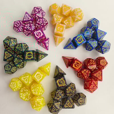 Faragó mintás kocka 7 db RPG poliéderes kockakészlet társasjátékokhoz, mint ajándék szórakoztató kiegészítők