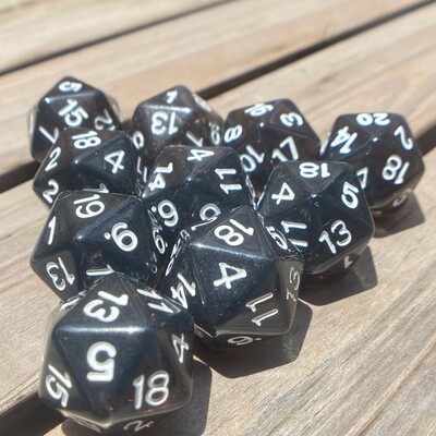 10 komada kockica s 20 lica DND kockica akrilnih D20 kompleta kockica prozirnih boja D20 stolnih kockica za igru