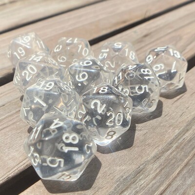 10 komada kockica s 20 lica DND kockica akrilnih D20 kompleta kockica prozirnih boja D20 stolnih kockica za igru