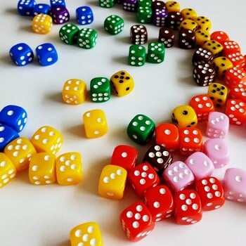 50 ΤΕΜ/Σετ Καθαρό Χρώμα 12mm D6 Cube Dice Μαζικά ζάρια Στρογγυλή άκρη Ακρυλικά Ζάρια Ρόλος 6 Πρόσωπα για Καζίνο Ζάρια Επιτραπέζιο παιχνίδι