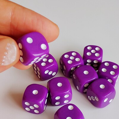 50PCS/Set Pure Color 12mm D6 kockaste kocke Bulk Dice Okrugli rub Akrilne kockice Uloga 6 lica za kockarnicu Društvena igra