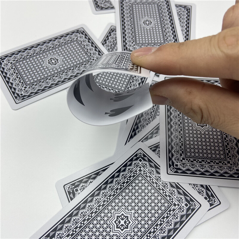 Nove plastične karte za igranje 5.8CMX8.8CM vodootporne sklopive popravne gramske PVC perive karte za odrasle Soha Bridge Entertainment