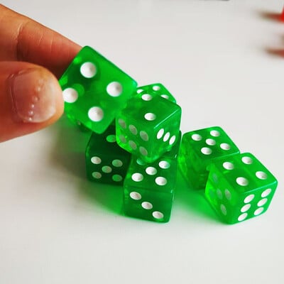 10 ks tekutých farebných štvorcových kociek, 6-stranná sada kociek D6, 6 tvárí, 16 mm kasínové kocky s ostrými hranami, kocky pre stolové hry v krčme