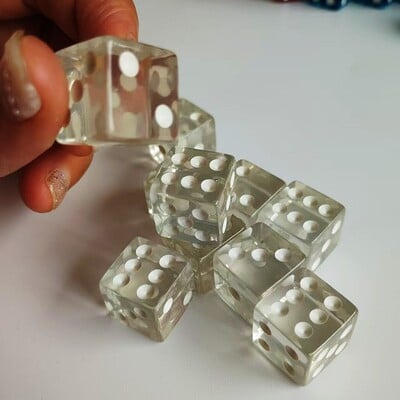 10 ks tekutých farebných štvorcových kociek, 6-stranná sada kociek D6, 6 tvárí, 16 mm kasínové kocky s ostrými hranami, kocky pre stolové hry v krčme