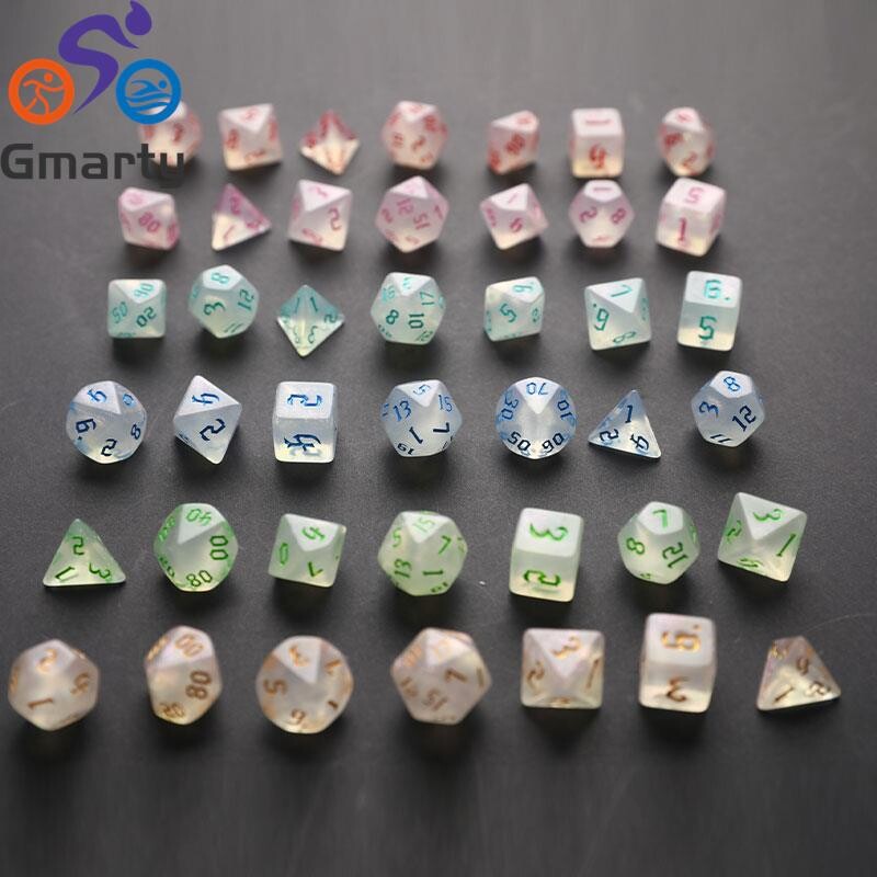 Party prelijevajuće svjetlucave party set poliedralnih kockica s izrezbarenim uzorkom D4 D6 D8 D10 D% D12 D20 za društvene igre 7 komada