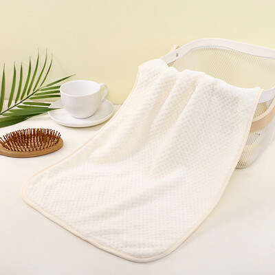 Podebljani ručnik za kupanje od koraljnog baršuna Snažno upijanje vode Ručnik za kupanje za odrasle Mekani afinitet Ručnik za kućanstvo koji se brzo suši