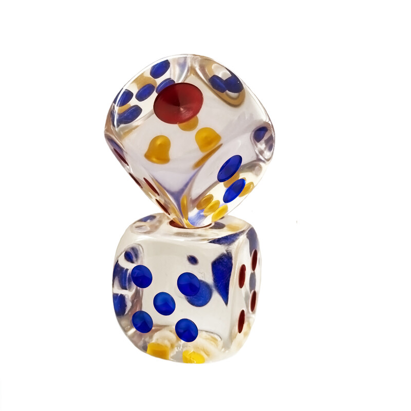 2 ks/balenie priehľadných akrylových kociek 34 mm viacfarebné #34 bodové okrúhle rohy vysoko kvalitné butikové lietajúce šachové kocky