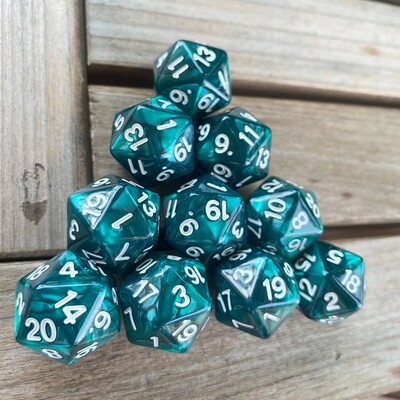 10 ks D20 Dungeon Dices D&D Stolová hra s 20 tvárami Akrylové sady kociek Perlové farebné Dungeons and Dragons d20 Kocky