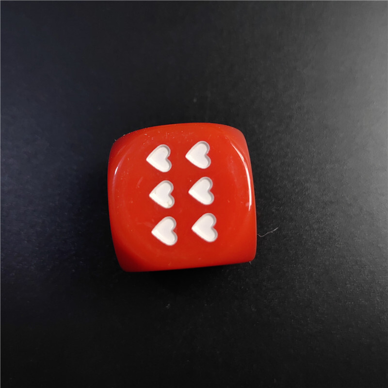 10 buc/set zaruri cu inimă albă/roșie 25 mm/0,98 inchi Acrilic cu 6 fețe rotunjite Bar cu zaruri pentru petrecere Jocuri de familie Divertisment