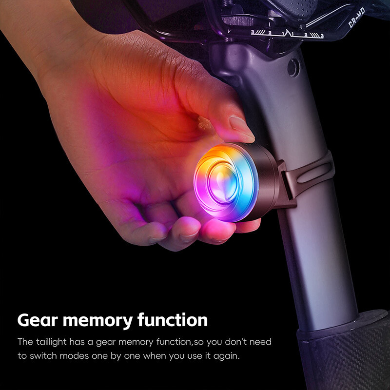 WEST BIKING Inteligentno stražnje svjetlo bicikla Zakrivljena površina Pametni senzor Stražnje svjetlo kočnice bicikla Šareno svjetlo upozorenja za noćnu vožnju