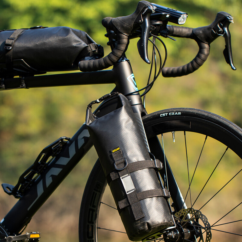 Velosipēda priekšējā dakšu soma āra ūdensnecaurlaidīga soma 5 L ietilpība šosejas kalnu velosipēdam tālsatiksmes ceļojumu soma Velosipēdu komplekts Velosipēdu nodalījums