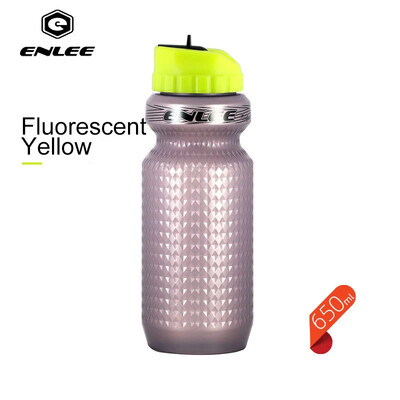 ENLEE 650 ml-es kerékpáros vizes palack PP5 MTB országúti kerékpárszívó vizespalack 3D felületű magas hőmérsékletnek ellenálló kültéri palack